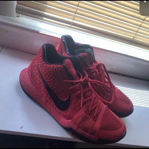 Kyrie 3